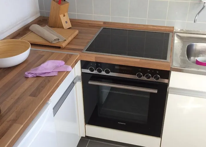 Апартаменты Great With A Gorgeous View Дюссельдорф